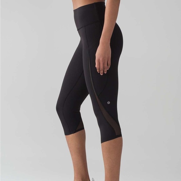 LULULEMON Pace Perfect Crop 17” Black 6 - Picture 1 of 9